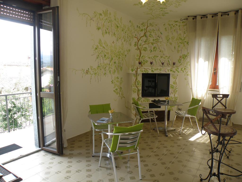 B&B Villa Mirella Casnate Con Bernate Екстер'єр фото